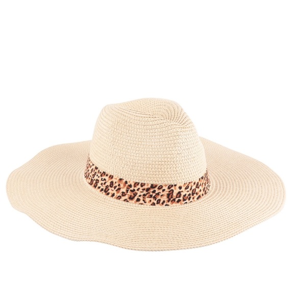 FASHION HAT. - Picture 3 of 3